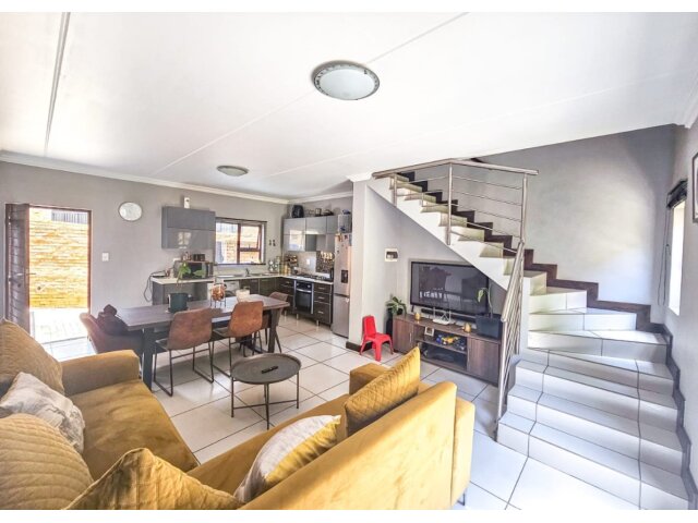 <!--[if BLOCK]><![endif]--> 132 Scarlet Park  18 Lenchen avenue , Rooihuiskraal North,  Centurion <!--[if ENDBLOCK]><![endif]-->